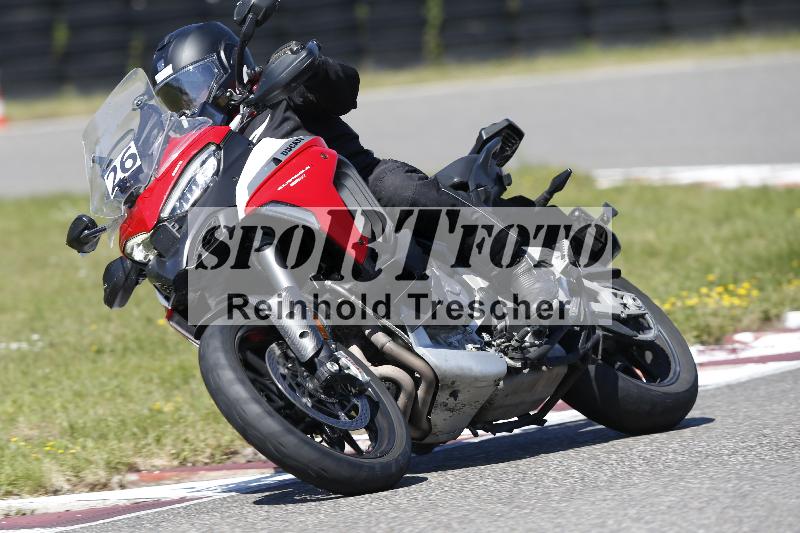 /Archiv-2025/48 25.08.2025 Cornu Master School ADR/blau-bleu/26